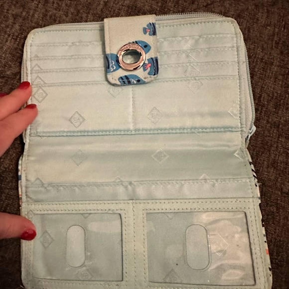 Vera Bradley RFID Turnlock Wallet in Paisley Wave - Picture 2 of 4